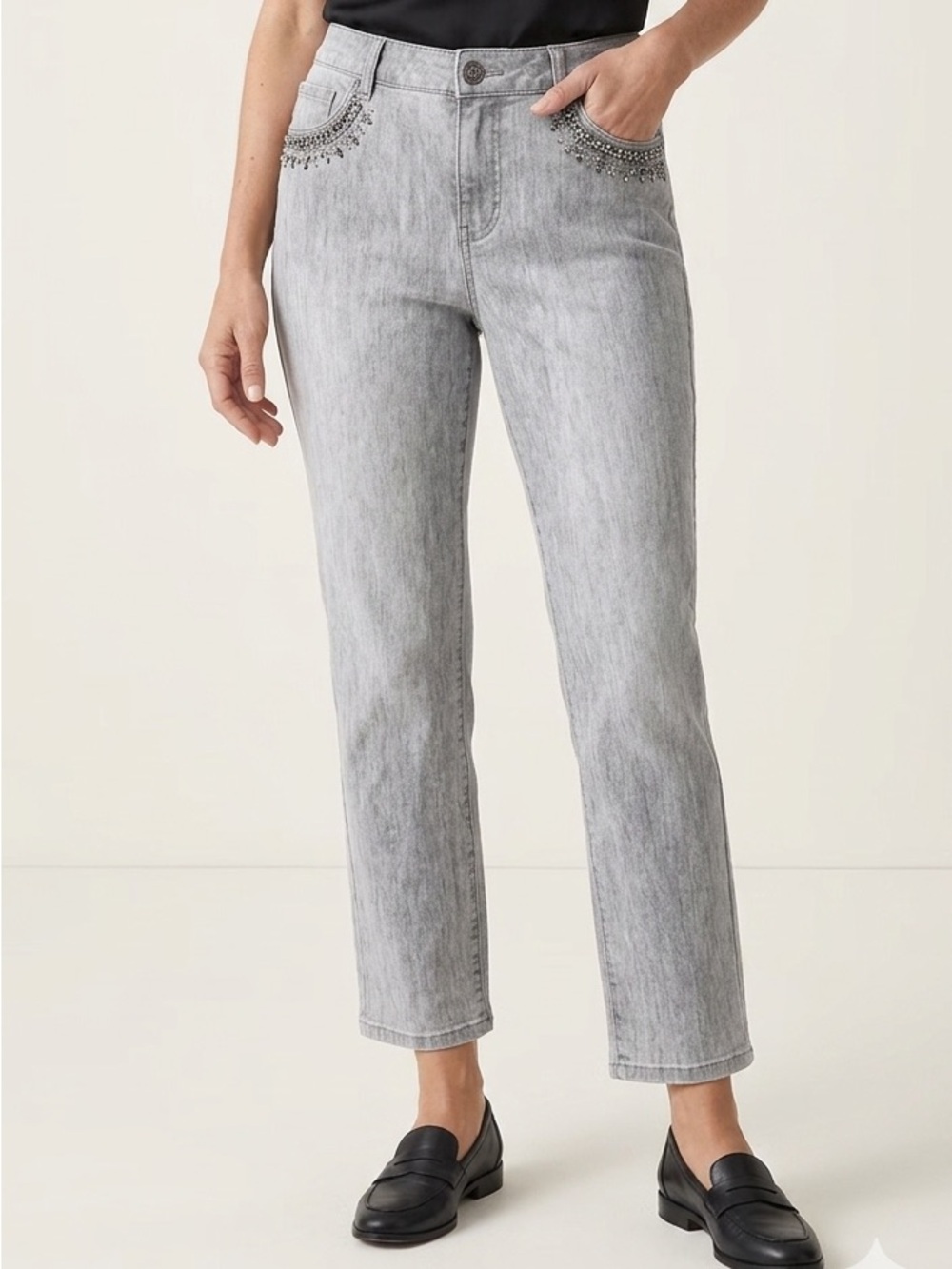 Chico's Platinum Women’s Light Gray Stretch Embellished Pockets Jeans 1 Size 8